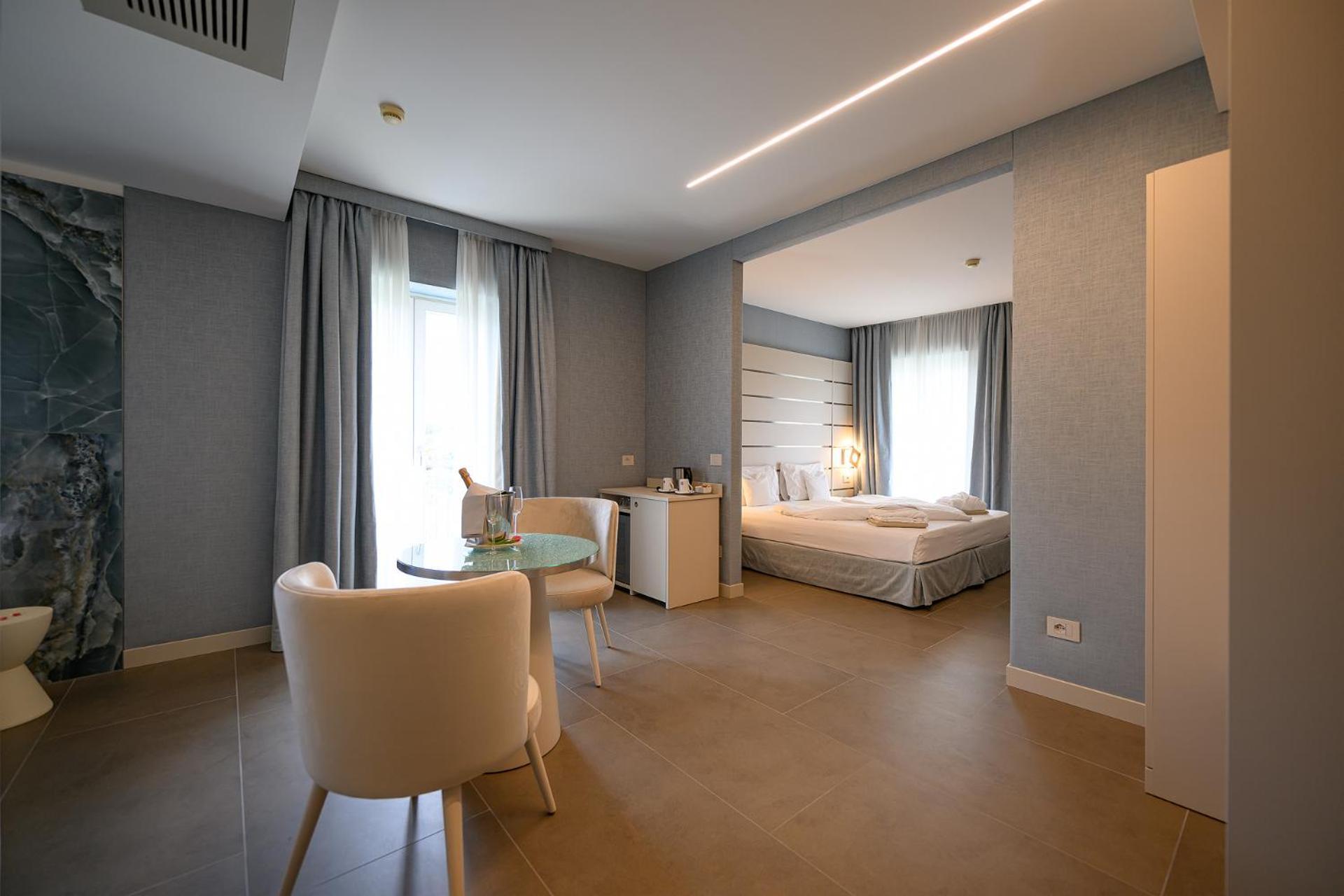 Nicolli Romantic - Adults Only 4* Riva del Garda