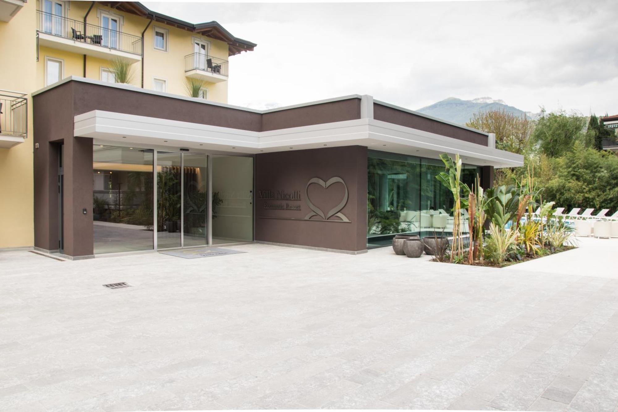 Hotel Nicolli Romantic - Adults Only 4*