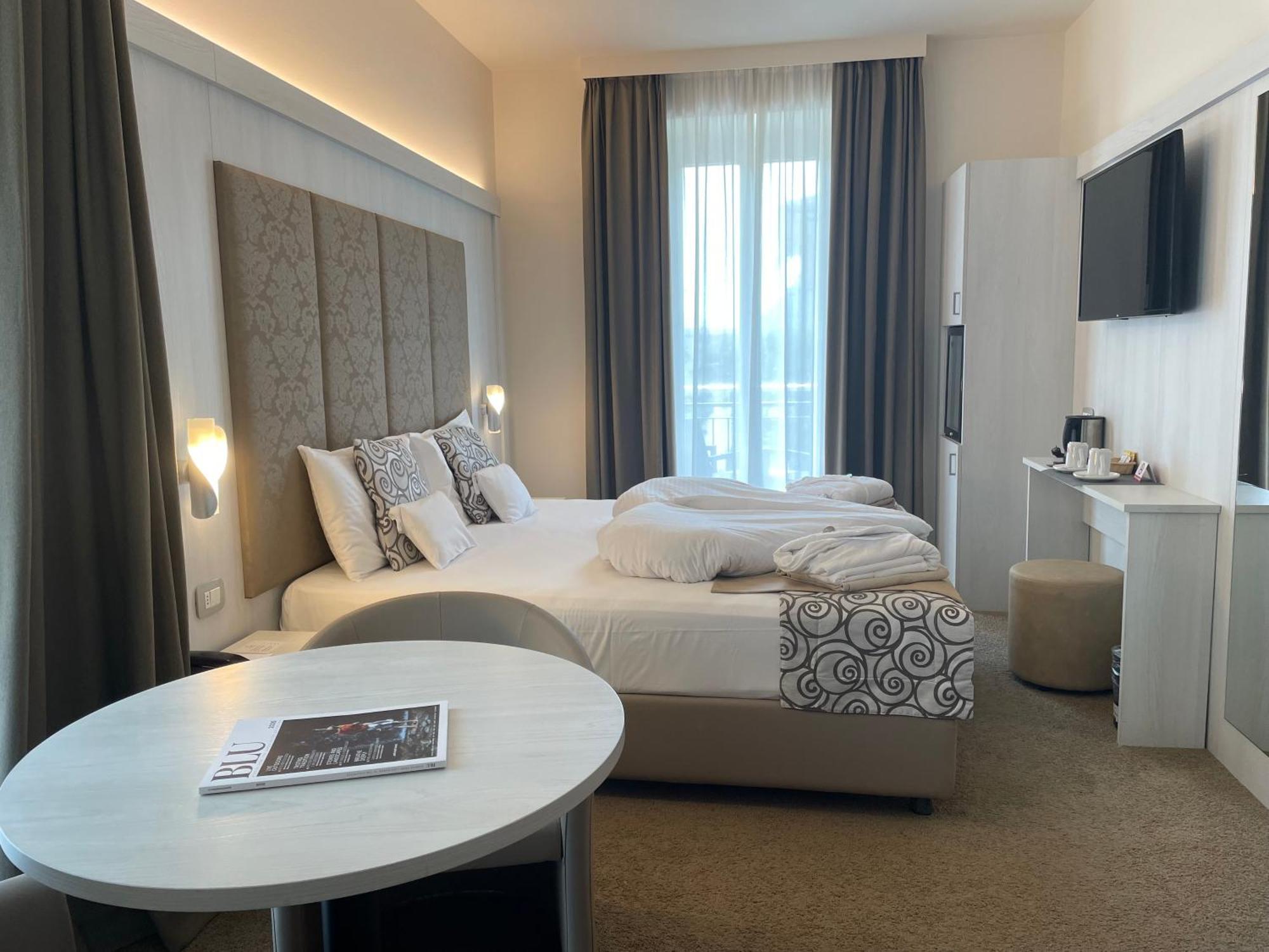 Nicolli Romantic - Adults Only 4*